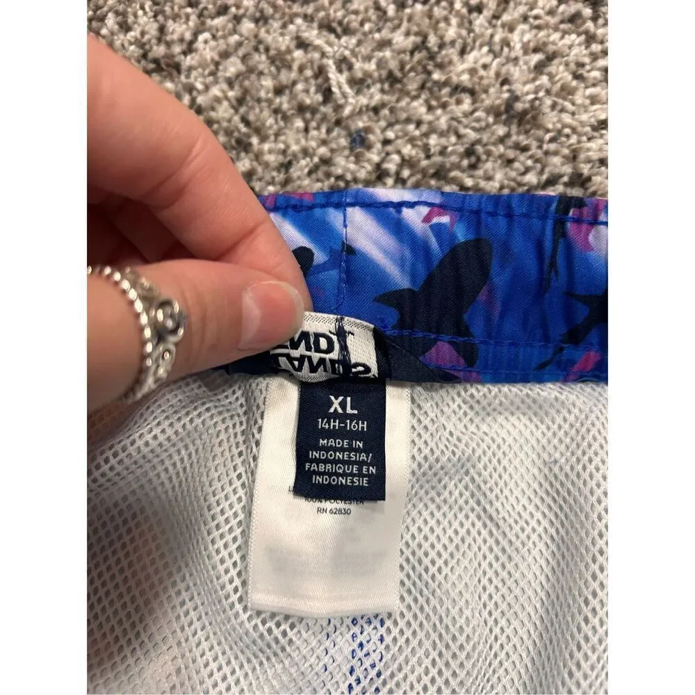 ‼️sale‼️Land’s End swim trunks size 14-16 Husky C33-35